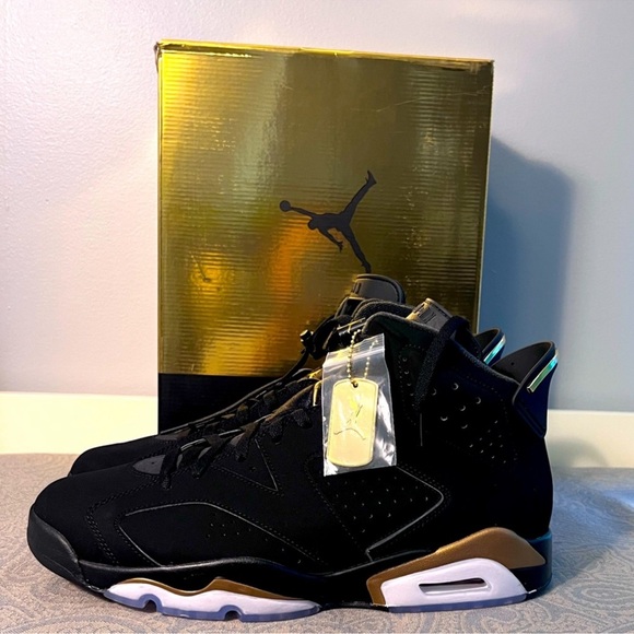 Jordan 6 Retro DMP - Picture 2 of 11